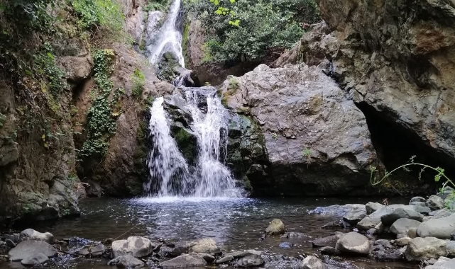 KUMLA UÇANSU ŞELALESİ