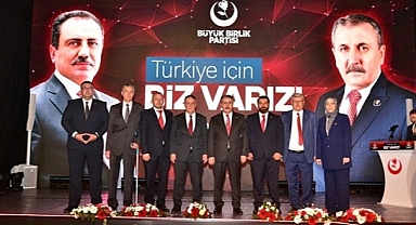 BBP'nin aday tanıtımında Bursa adayları büyük alkış aldı