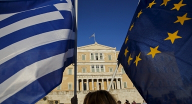 Yunanistan ekonomisinin kağıt üzerindeki başarısı halka yansımıyor