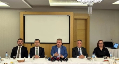 Mustafa DESTİCİ Bursa'da medya temsilcileri ile bir araya geldi