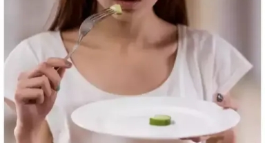 Vegan Sosyal medya fenomeni Açlıktan öldü