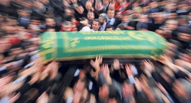 İstanbul'da Cenazede Şok: Tabuttan Gelen Ses Herkesi Şaşırttı