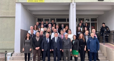 Başkan Erkan Aydın’dan Bursa Erkek Lisesi’ne Anlamlı Ziyaret