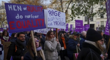 Fransa ve İtalya’da Sokaklar Doldu:Kadına Yönelik Şiddete Karşı Sesler Yükseldi