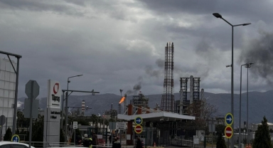 Son dakika... TÜPRAŞ'ta patlama 