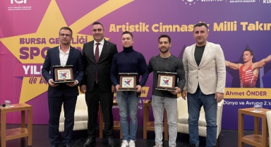 Artistik Cimnastik Yıldızları Bursa'da Gençlerle Buluştu