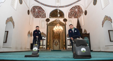 Osmangazi Belediyesi'nden Ramazan Bayramı Öncesi Yoğun Temizlik Seferberliği